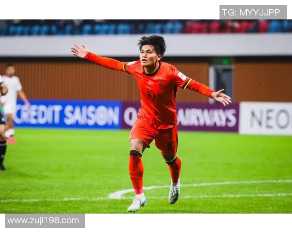 中国足球新篇章：国际明星球员的加盟与影响分析